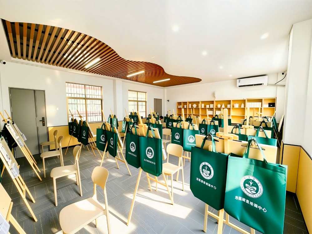 景德镇叛逆孩子改变如何选对学校？关键要看这几点